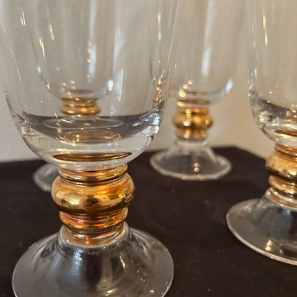 Set of 4 William Sonoma, large ice tea glasses. - Picture 2 of 10